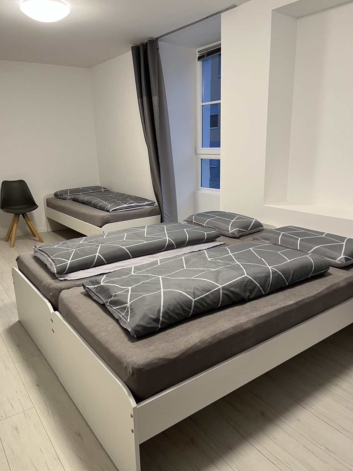 Sleeping area in the Dreibettzimmer